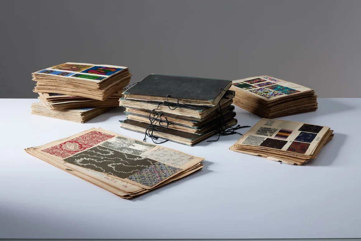 sammlung mit dresden-stoffmustern aus den jahren 1897-1927